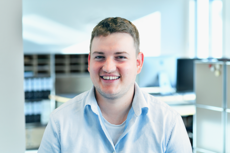 Jonas h fertig